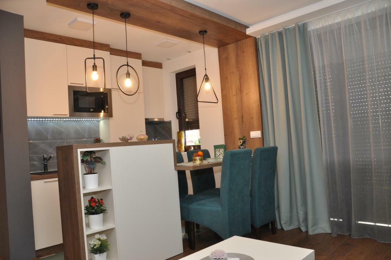 Lux Apartman Čačak 외부 사진